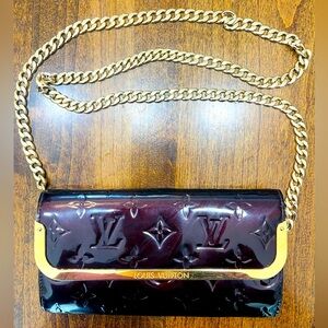 SOLD!!! Louis Vuitton Vernis Amarante crossbody bag